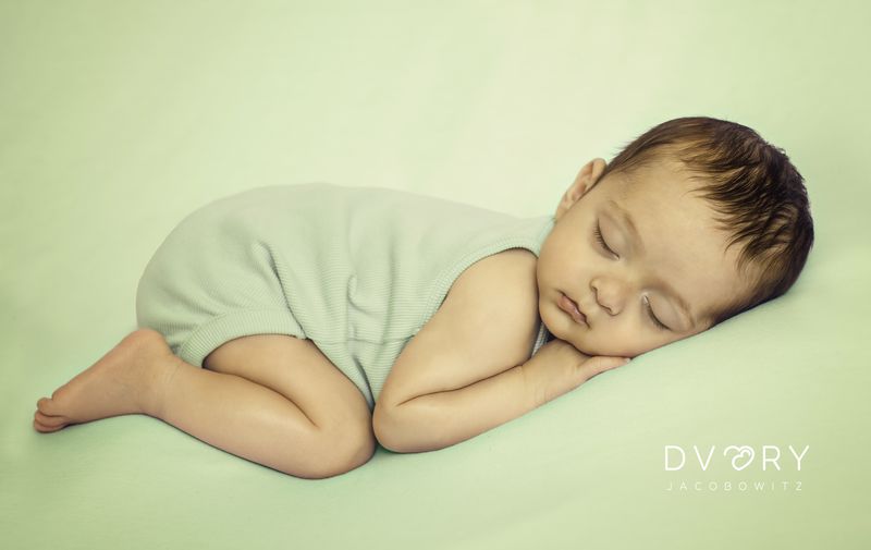 ארי 1 לוגו_800x505