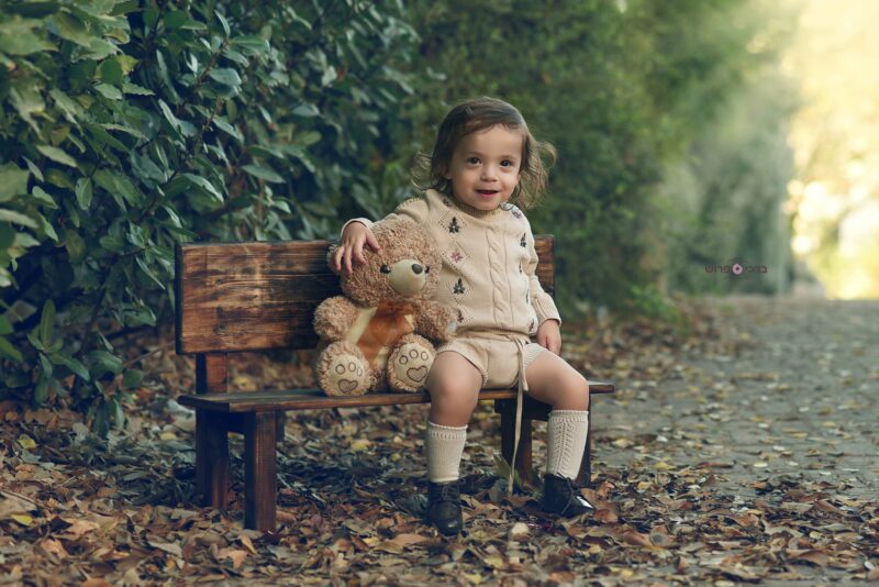 מוקטן עם לוגו ספסל copy 2