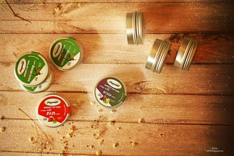 סוכריות מלמעלה